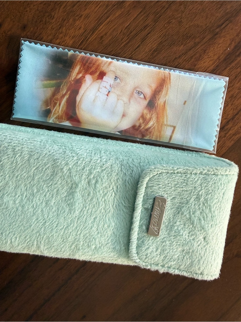 Rectangular Sunglasses - Bold Retro Frame - Picture 5 of 6